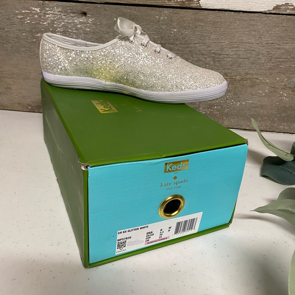 Kate Spade Keds; size 8